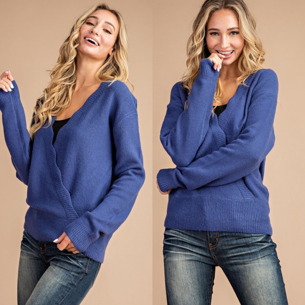 LAST 1! Scalloped front surplice sweater - Picture 5 of 8